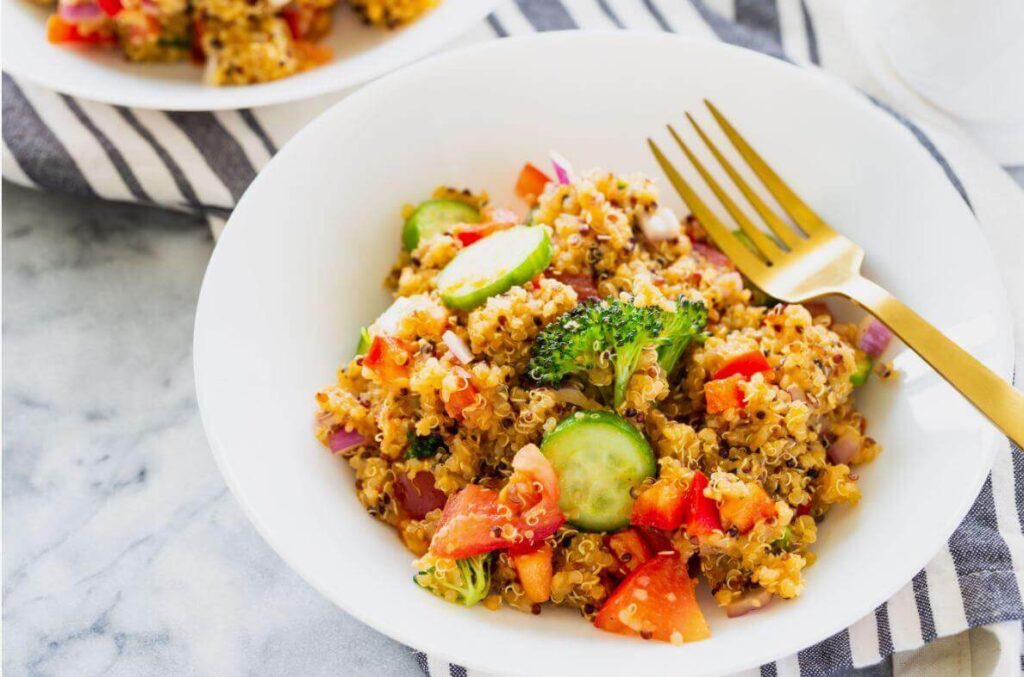 27 Easy Meal Prep Recipe Ideas to Shake Up Your Routine meal prep 27 Easy Meal Prep Recipe Ideas to Shake Up Your Routine 15. Vegan Quinoa Bowls with Roasted Veggies