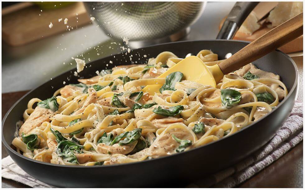 27 Easy Meal Prep Recipe Ideas to Shake Up Your Routine meal prep Swap pasta for zucchini noodles in this creamy, indulgent keto chicken Alfredo. It’s rich, satisfying, and perfect for low-carb meal prepping.